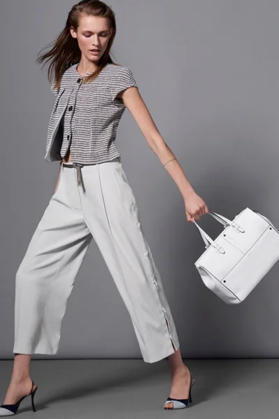 Look 16